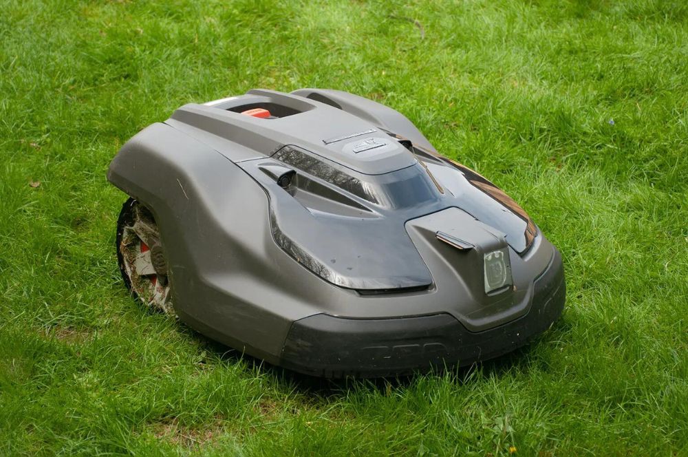 Robot Mowers Offer Hands Free, Automated Lawn Care For Tech Savvy Homeowners