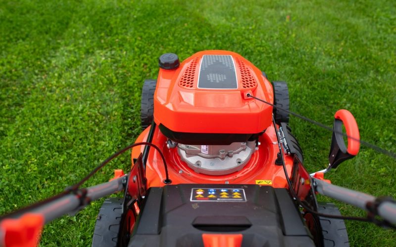 Self Propelled Mowers Vary By Drive System Offering Solutions For Different Terrains